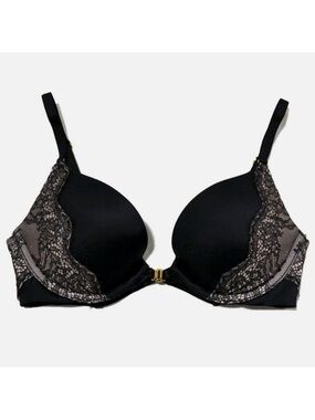 Victoria’s Secret Very Sexy Plunge Push Up‎ Bra size 32DDD